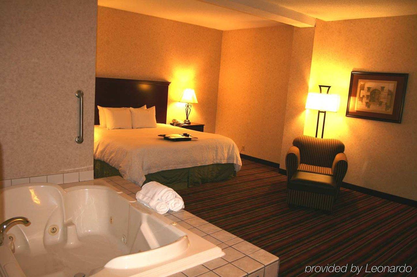 Hampton Inn & Suites Danville Kültér fotó